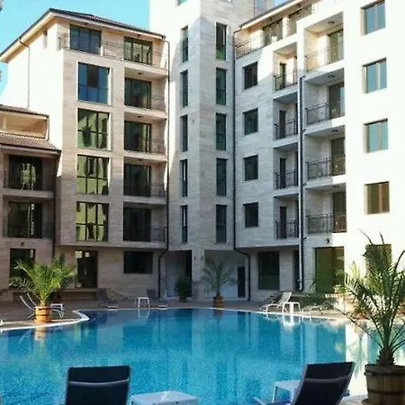 Destination Bulgaria 2000 Amadeus Lux Summer Private アパート